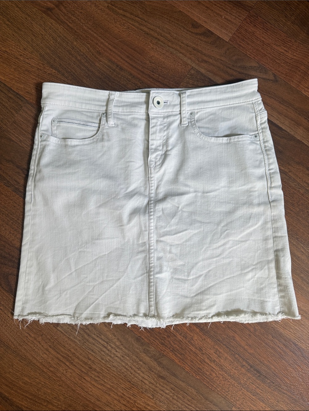 Vineyard Vines White Denim Mini Skirt
